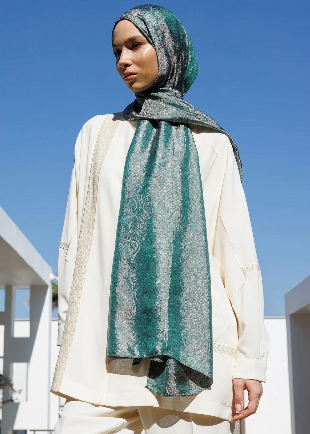 Shine Line Scarf MOREN