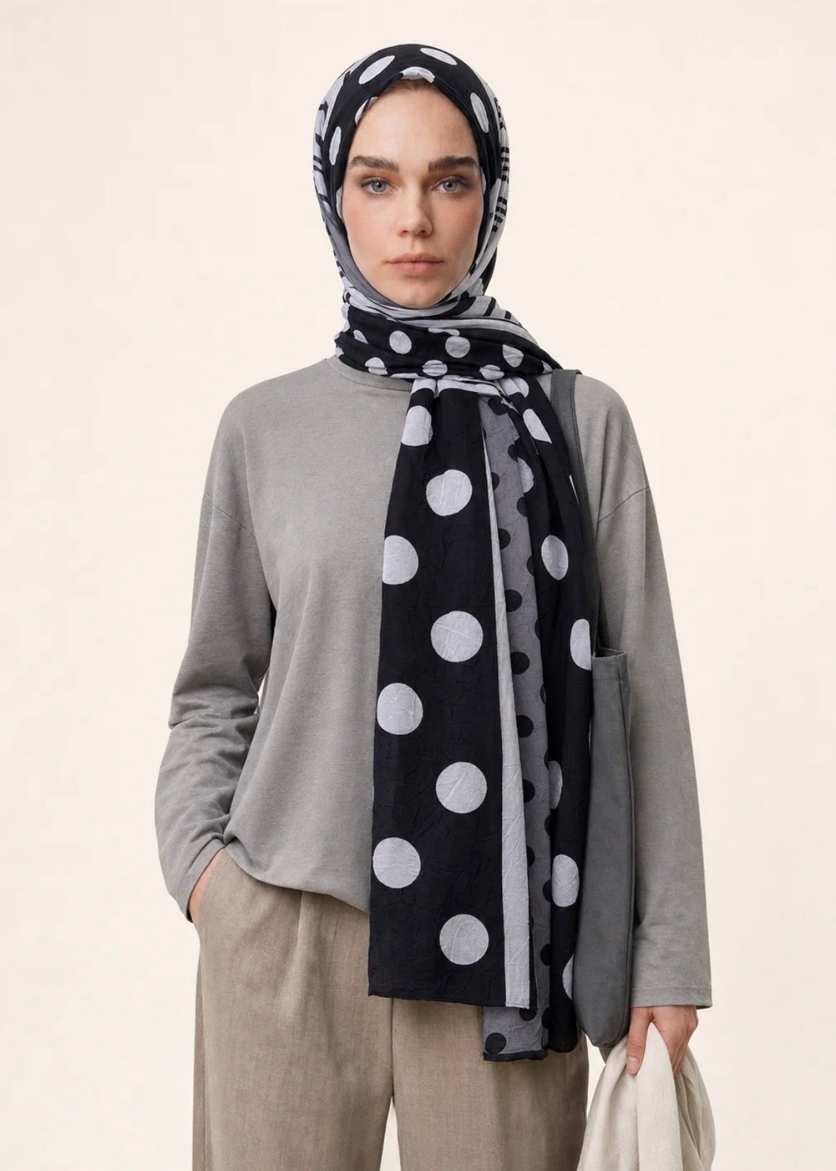 Neo Crash POLKA Hijab